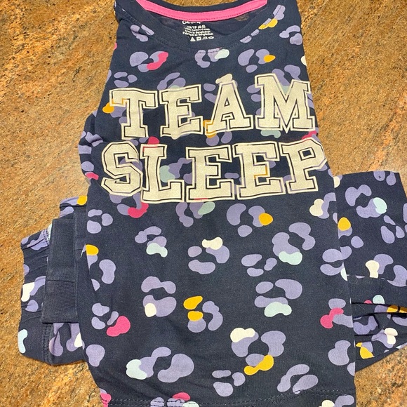 3 for $30 Pyjama toddler girls Bundle - Picture 4 of 7